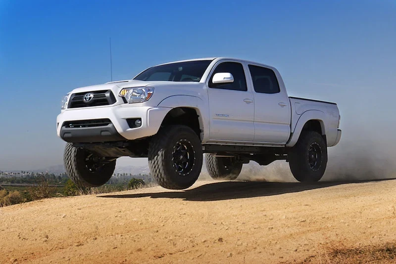 ICON 05-23 Toyota Tacoma EXT Travel Front 2.5 VS Remote Reservoir CDEV Coilover Kit - 700lbs - product image