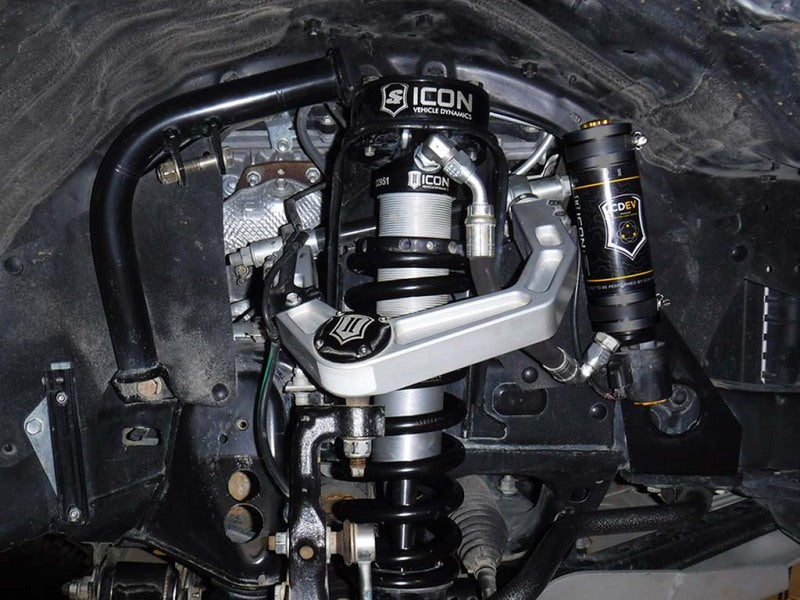 ICON 05-23 Toyota Tacoma EXT Travel Front 2.5 VS Remote Reservoir CDEV Coilover Kit - 700lbs - product image