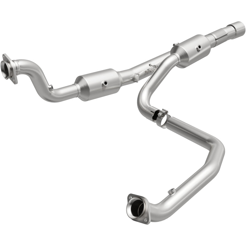 Magnaflow 15-16 Ram 2500 6.4L California Grade CARB Compliant DF Catalytic Converter - product image